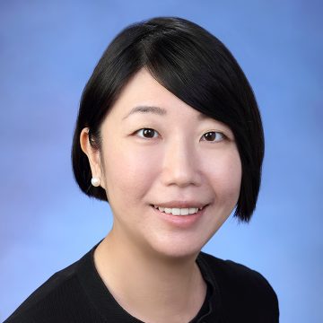 headshot of Vivian Lin